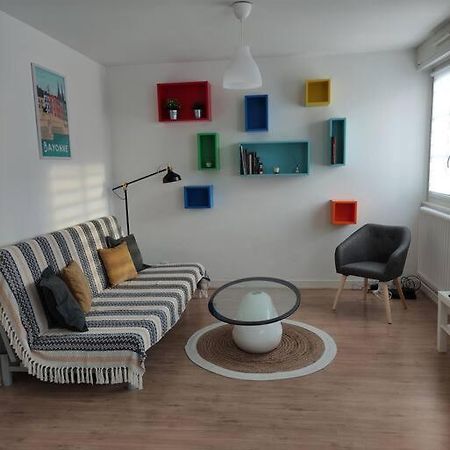 Bayonne appartement 3 étoiles à 5 min de la gare Baiona Exterior foto